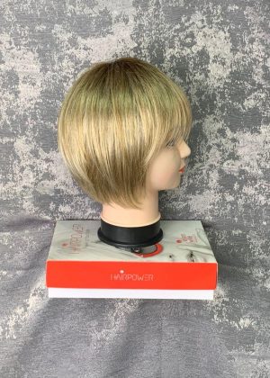 Парик каре цвет медовый блонд (вид сбоку)