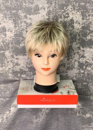 Ellen Wiile: классическая модель парика